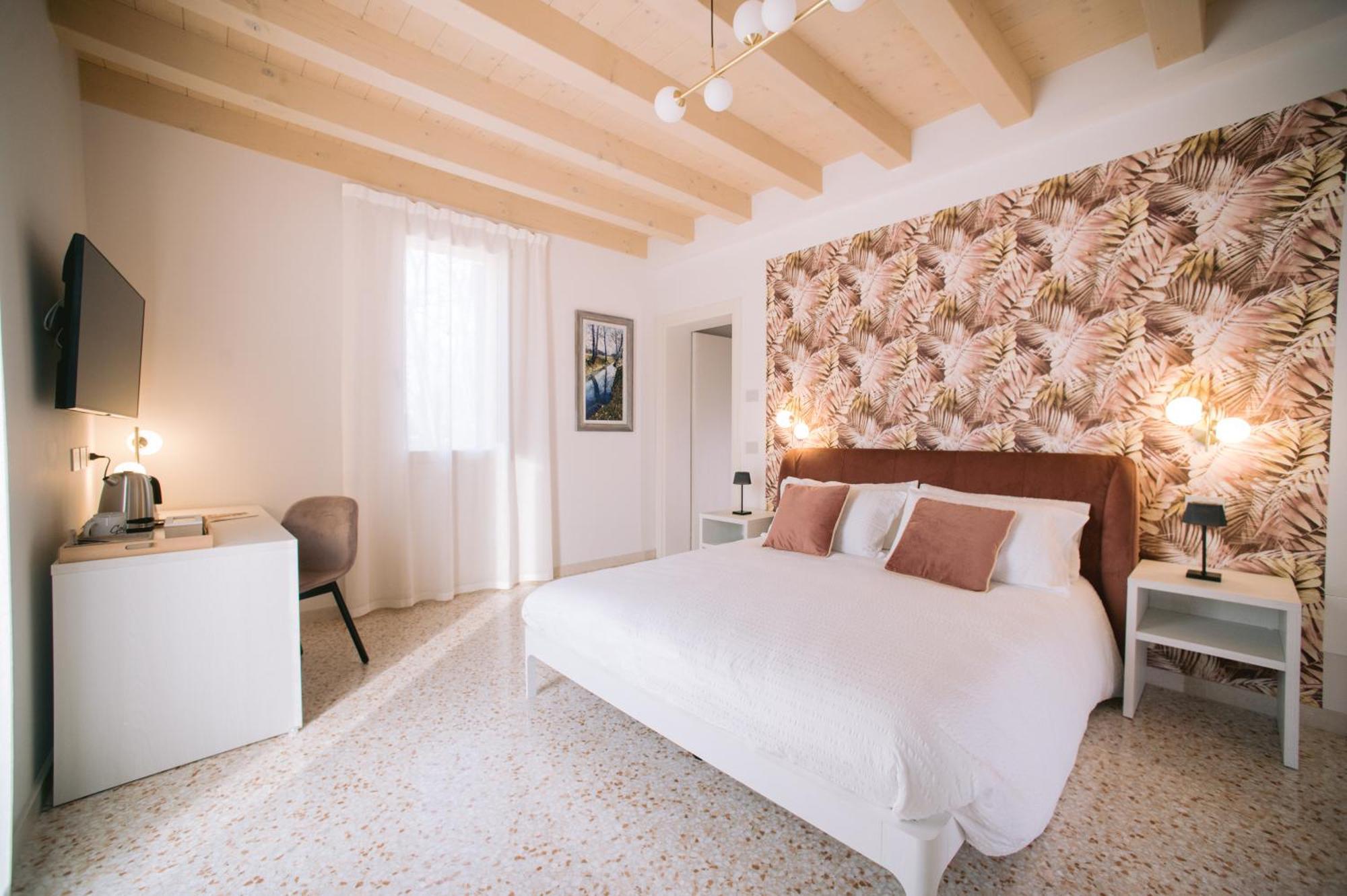 Locanda Golf Musella Сан Мартино Буон Алберго Екстериор снимка